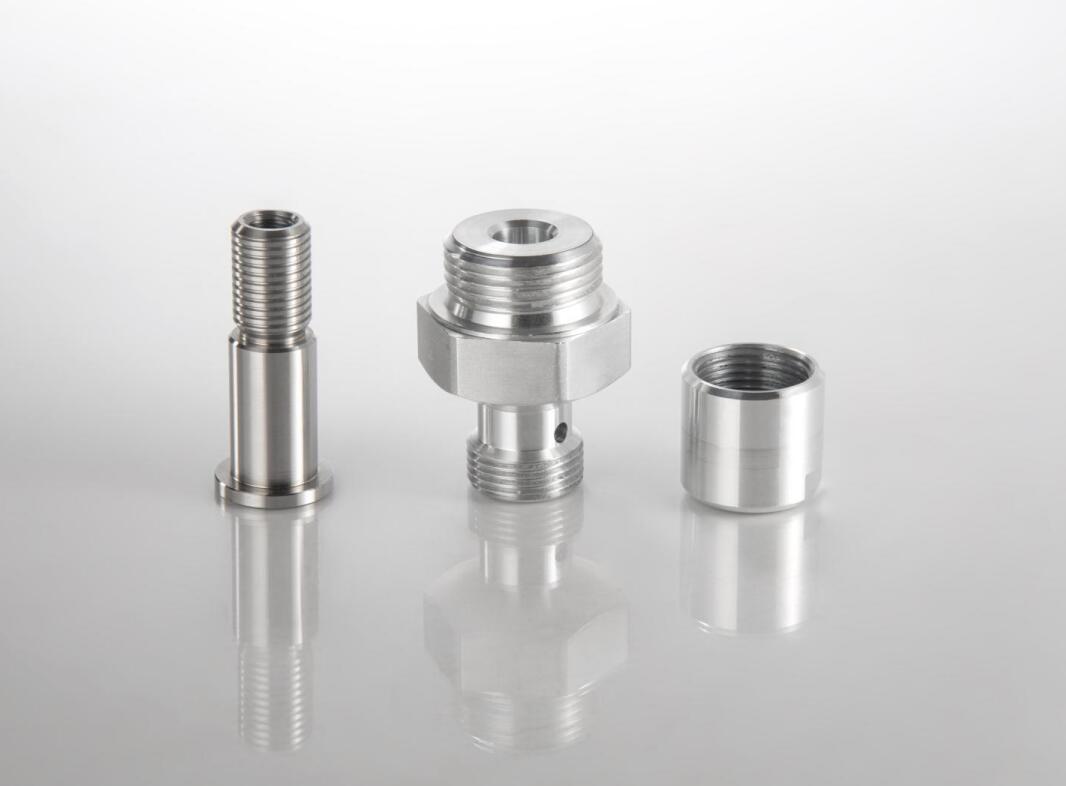 OEM精密定制數(shù)控加工汽車零部件金屬機械不銹鋼數(shù)控服務