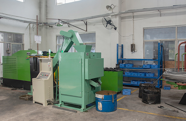 陽(yáng)昶精密制造生產(chǎn)車間