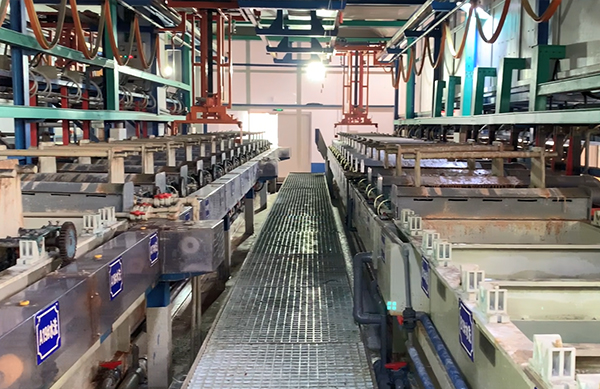 陽(yáng)昶精密制造生產(chǎn)車間